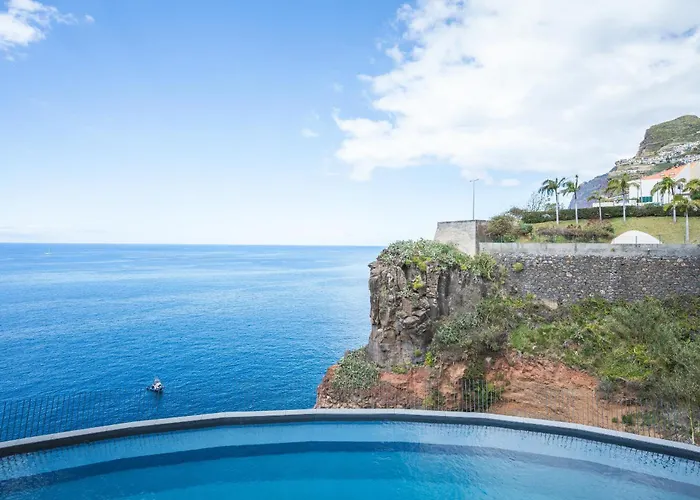 Big Cliff - Ocean View By Ah Câmara de Lobos